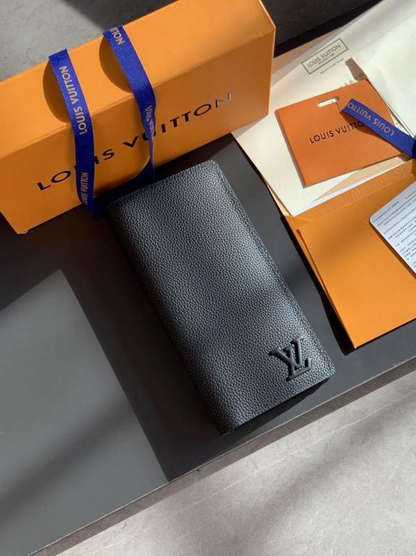 LV Wallets 180